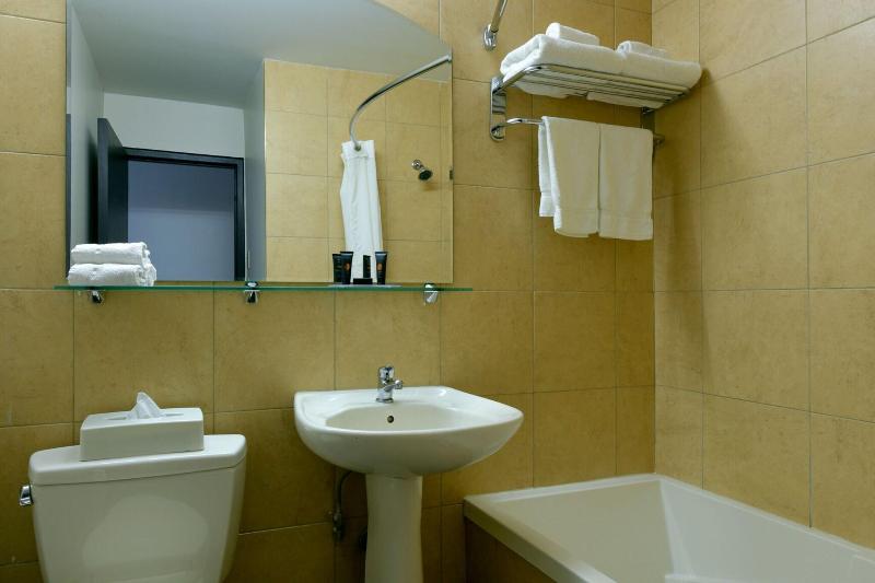 اتاق کلاس بیزنس, Empire Suites