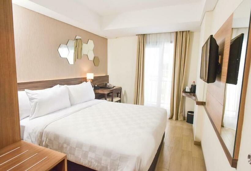 اتاق سوپریور, Golden Tulip Essential Tangerang