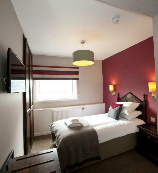 اتاق استاندارد یک نفره, The Crown Inn