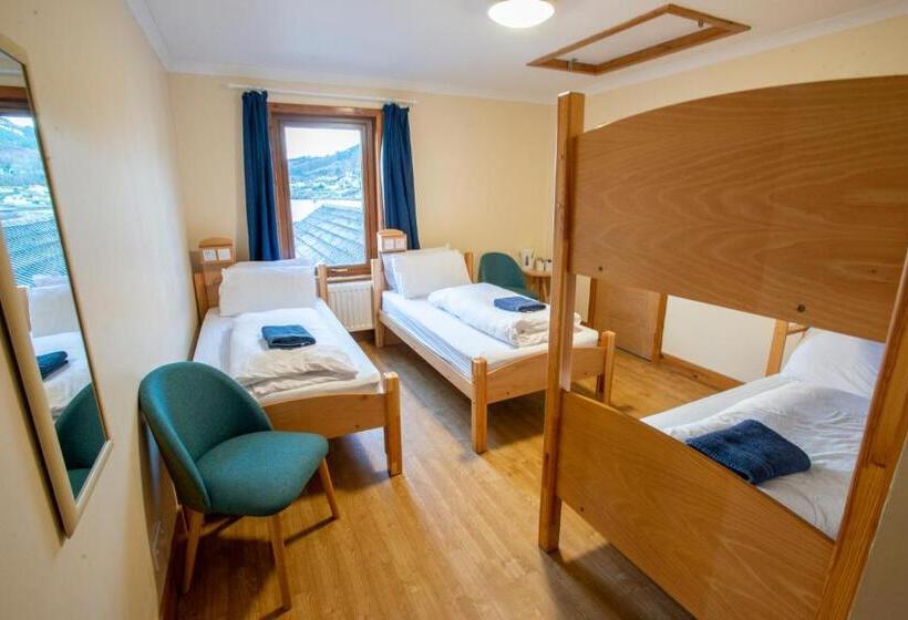 اتاق استاندارد چهارنفره با سرویس بهداشتی مشترک, Portree Youth Hostel