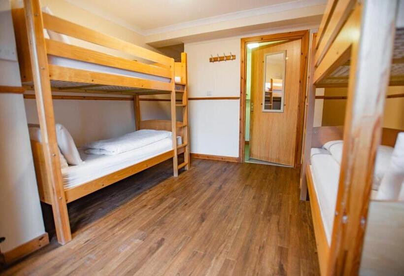 Bed in Shared Room with Shared Bathroom, Portree Youth Hostel
