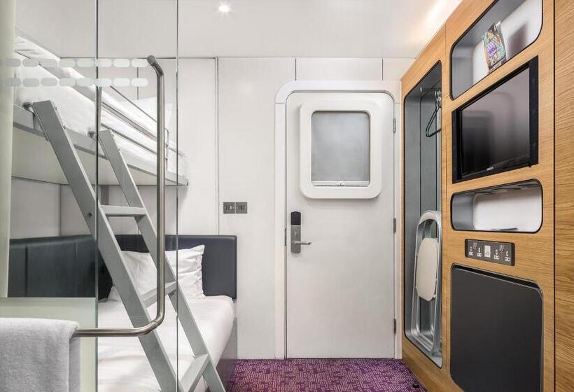 StandaardKamer, Yotelair London Gatwick Airport