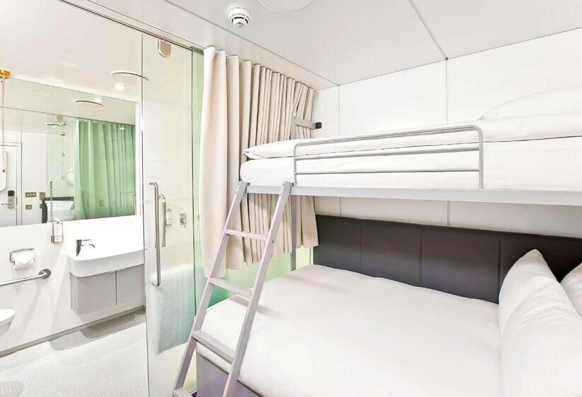 StandaardKamer, Yotelair London Gatwick Airport