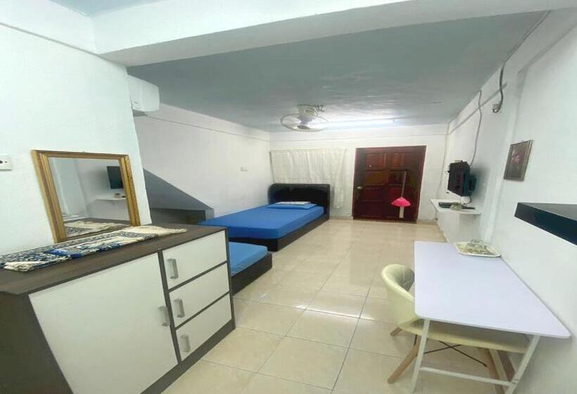اتاق سوپریور, Oyo 90910 Homestay D Lalang Inn