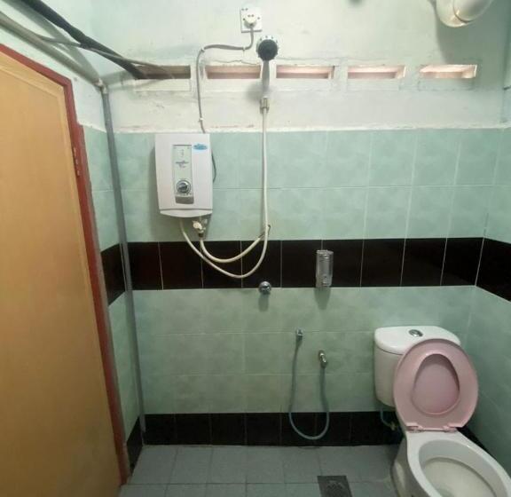 سوییت جونیور, Oyo 90910 Homestay D Lalang Inn