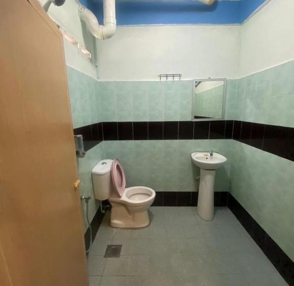 سوییت جونیور, Oyo 90910 Homestay D Lalang Inn