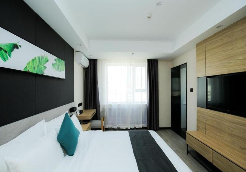 سوییت, Thank Inn Chain Xianyang Renmin Road Central Plaza