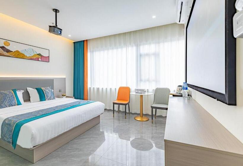 اتاق لوکس با تخت بزرگ, Zhuhai Golden Lake Bay
