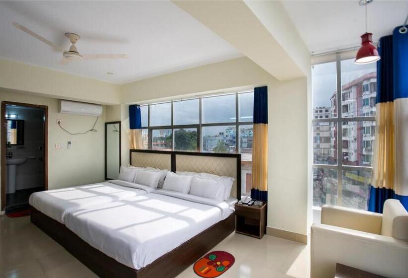 اتاق لوکس سه تخته, New Hotel Grand View