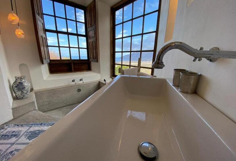 Deluxe Suite Sea View, La Rayuela Suites
