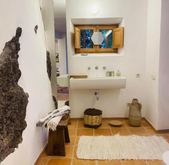 سوییت با چشم‌انداز باغ, La Rayuela Suites