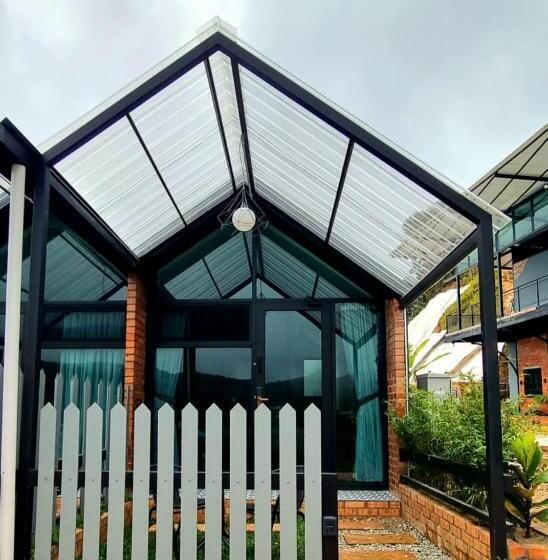 اتاق استاندارد با چشم‌انداز کوهستان, Campod Resort @ Cameron Highlands