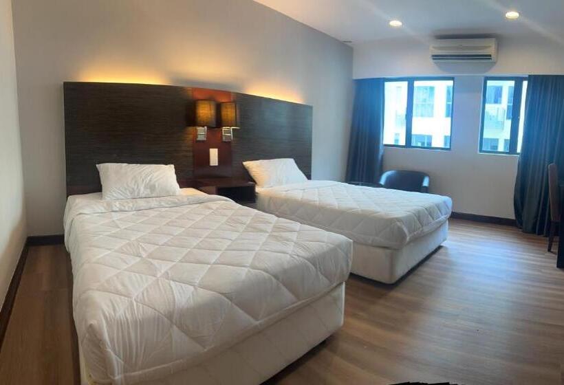 استودیوی استاندارد, Deluxe Twin Room Ays
