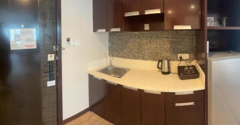 استودیوی استاندارد, Deluxe Twin Room Ays