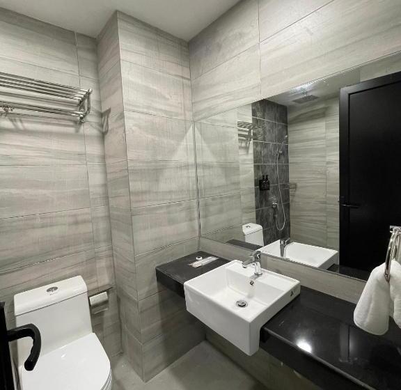 اتاق استاندارد, Dj Citi Plaza Hotel & Suites
