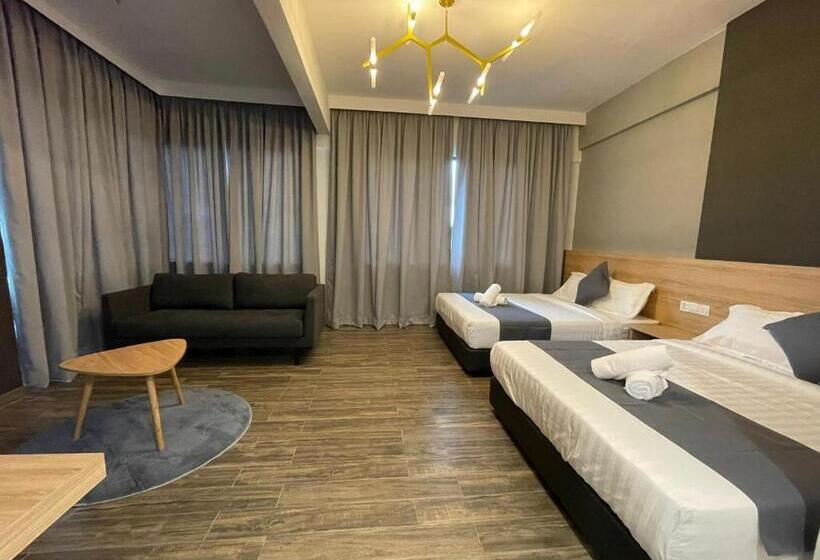 سوییت, Dj Citi Plaza Hotel & Suites