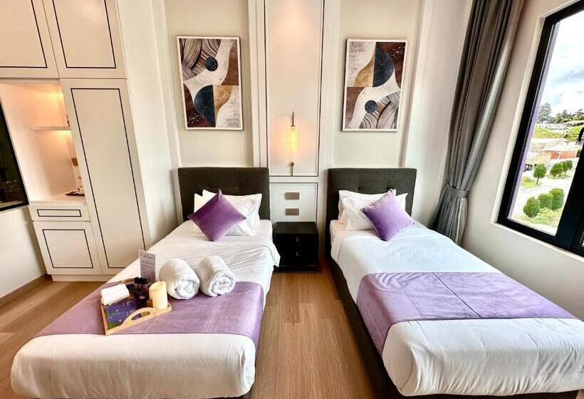 اتاق استاندارد, Cameron Lavender Mansion By Play