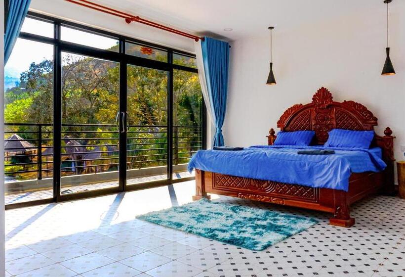 اتاق استاندارد با چشم‌انداز کوهستان, Kampot Hill Lodge