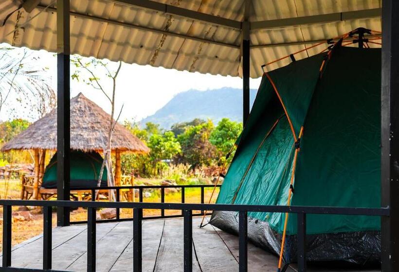 چادر با خدمات رفاهی استاندارد, Kampot Hill Lodge