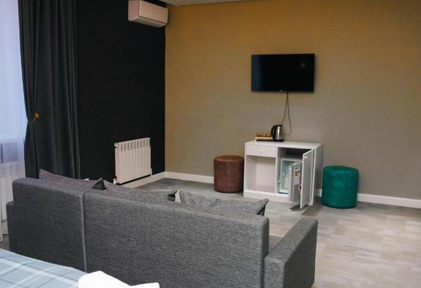 اتاق استاندارد سه نفره, Aisha Bibi Hotel & Spa Burabay