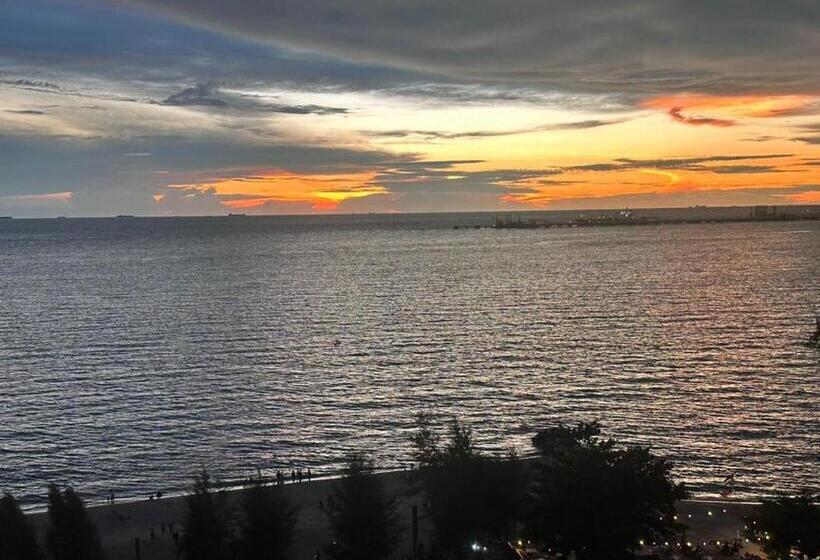 آپارتمان 1 خوابه با چشم‌انداز دریا, Mutiara Melaka Beach Resort By Tzwan