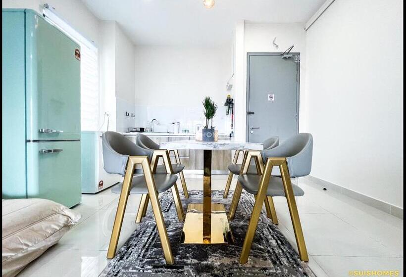 استودیوی لوکس, Near Klia   Kipcore Suite B   Town Centre Sepang