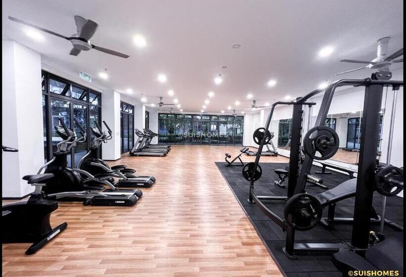 استودیوی لوکس, Near Klia   Kipcore Suite B   Town Centre Sepang