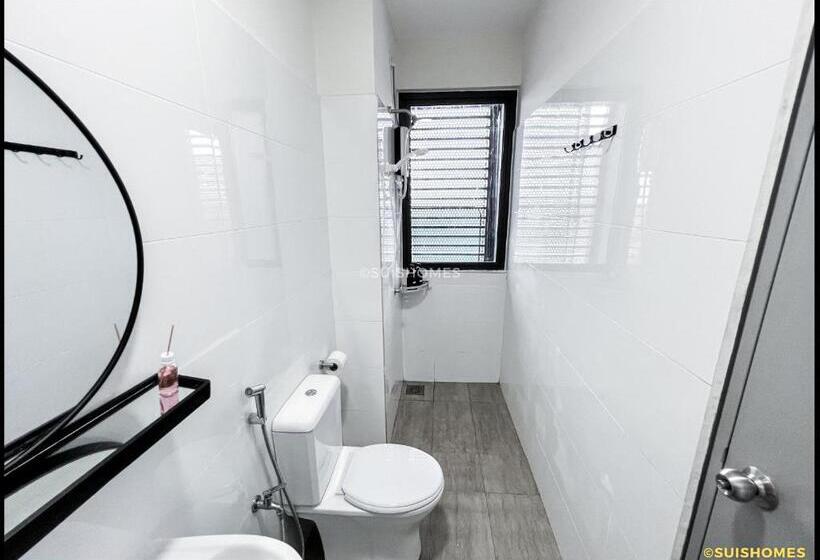 استودیوی لوکس, Near Klia   Kipcore Suite B   Town Centre Sepang