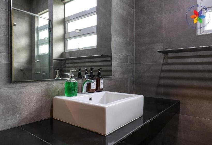 چادر با خدمات رفاهی استاندارد, Private Studio In Bungalow By Lilyandloft