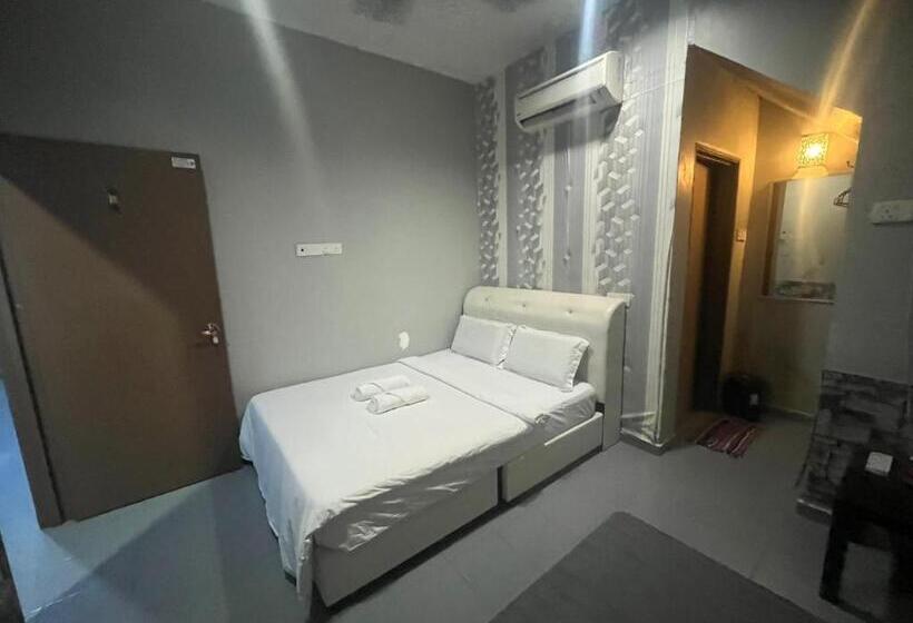 اتاق استاندارد با تخت بزرگ, Ikhwan Inn Tanjong Malim   Musiim Only