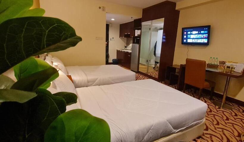 سوییت, Bv1 Studio Kk City Centre With Pool Near Imago