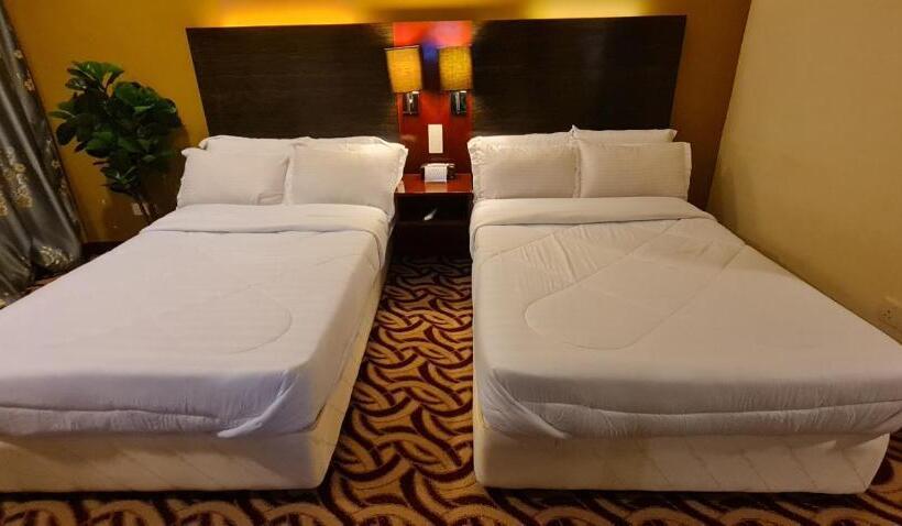 سوییت, Bv1 Studio Kk City Centre With Pool Near Imago