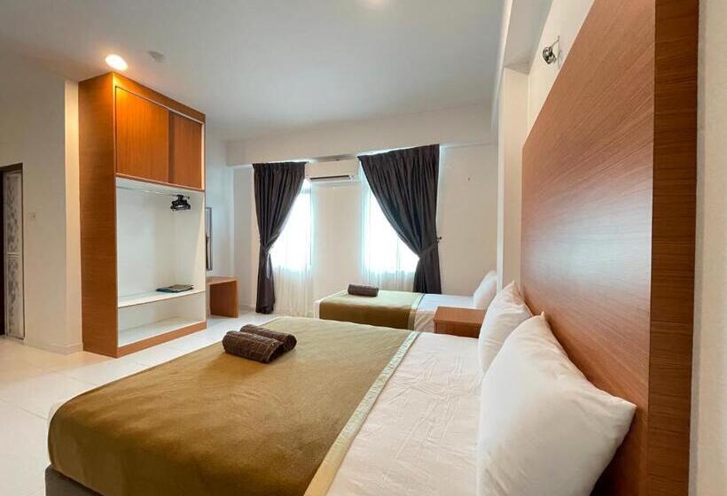 اتاق لوکس سه تخته, Dz Hotel Salor
