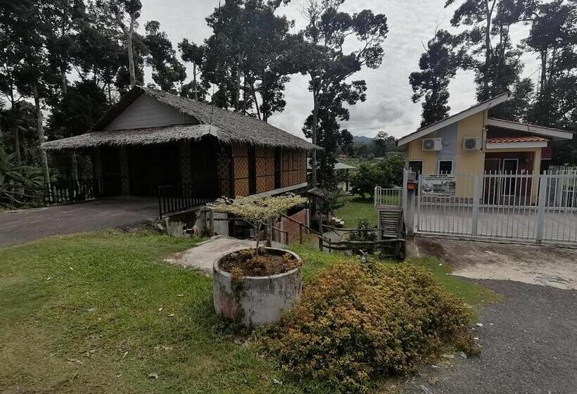 استودیو خانوادگی, Resort D Rumah Bonda River View Kuala Kangsar