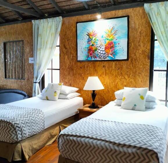 استودیو خانوادگی, Resort D Rumah Bonda River View Kuala Kangsar