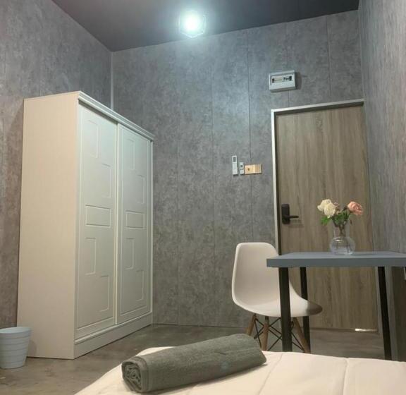 اتاق استاندارد, Newly Renovated  Bukit Mertajam