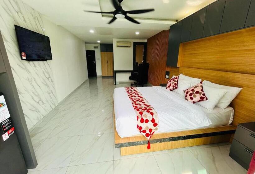 سوئیت با بالکن, Prime Suite At Ampang   Individual Private Rooms