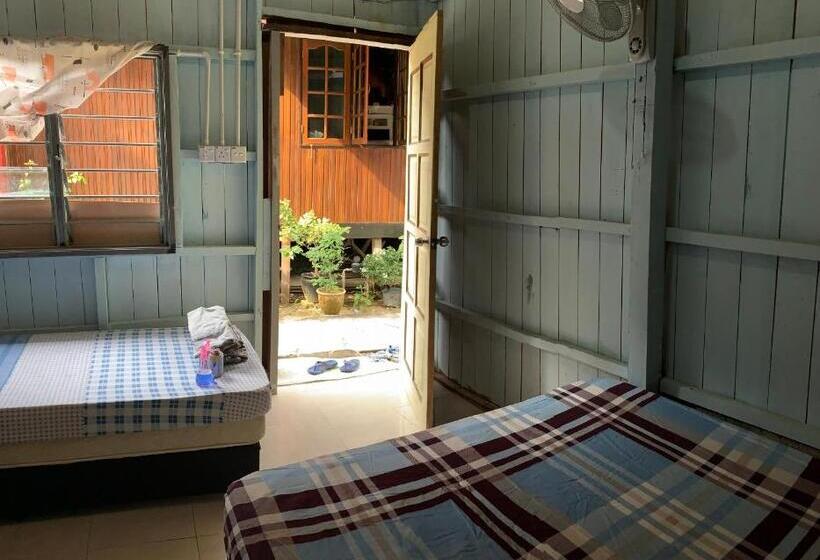 اتاق استاندارد سه نفره, Z&z Budget Room