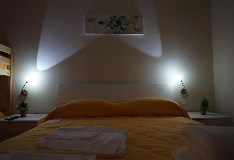 اتاق استاندارد چهار تخته, Aprile Bed And Breakfast