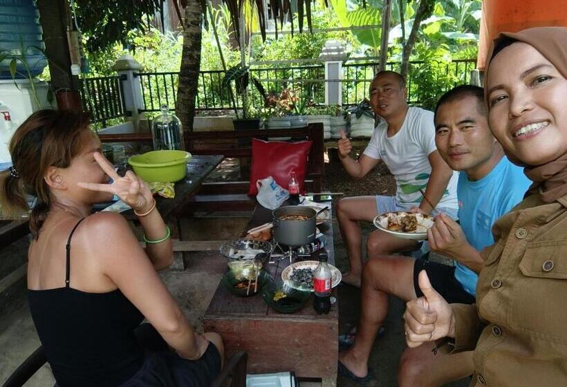 اتاق استاندارد, Raja Ampat Sandy Guesthouse