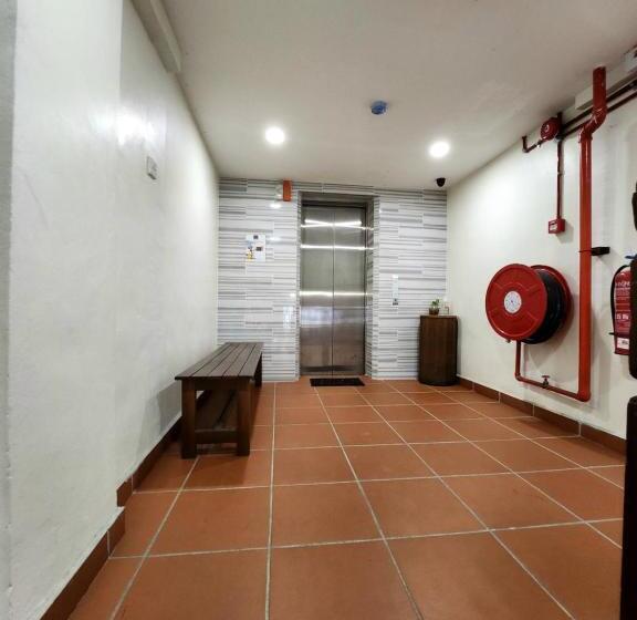 3 Bedroom Suite, Uptown Eco