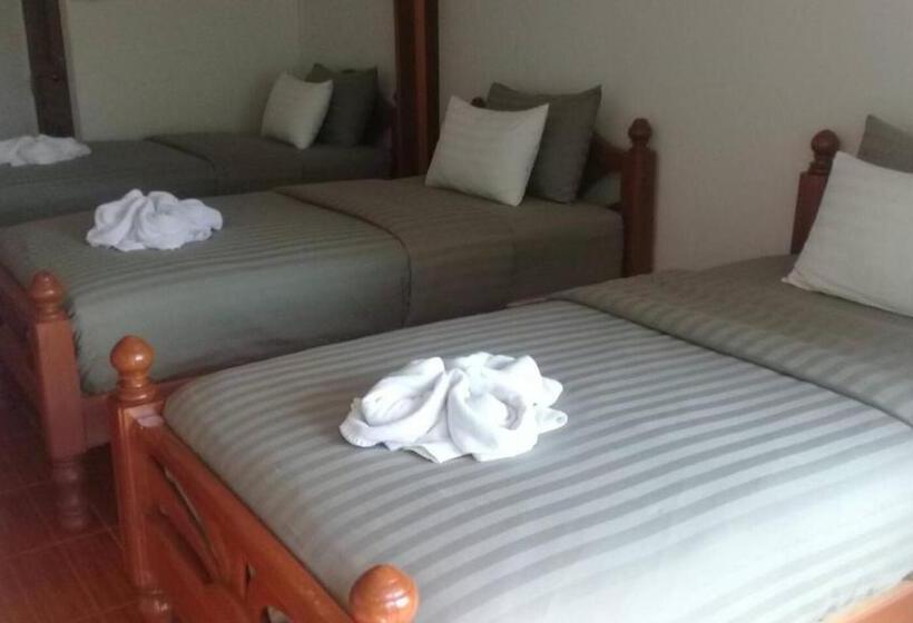 اتاق استاندارد سه نفره, Maingern Maithong Resort