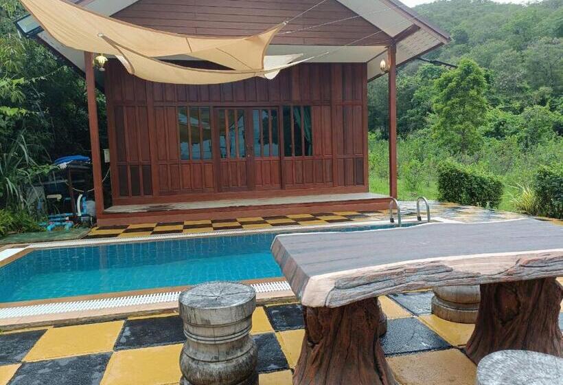 ویلای یک اتاق خوابه با استخر شنا, Maingern Maithong Resort