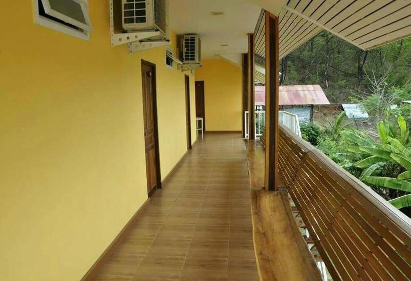 اتاق استاندارد با چشم‌انداز باغ, Maingern Maithong Resort