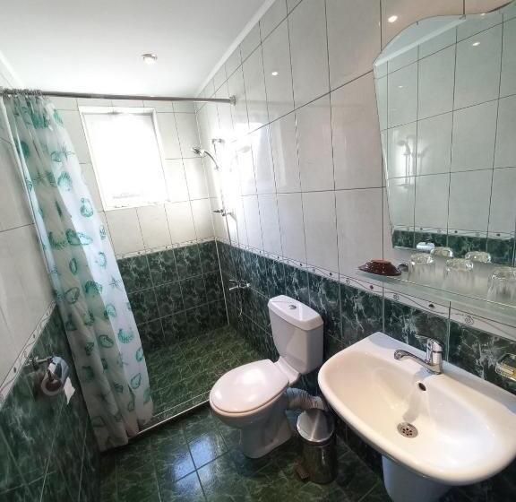 침실 1개 바다 전망 아파트, Guest House Rona   Free Parking And Sea View