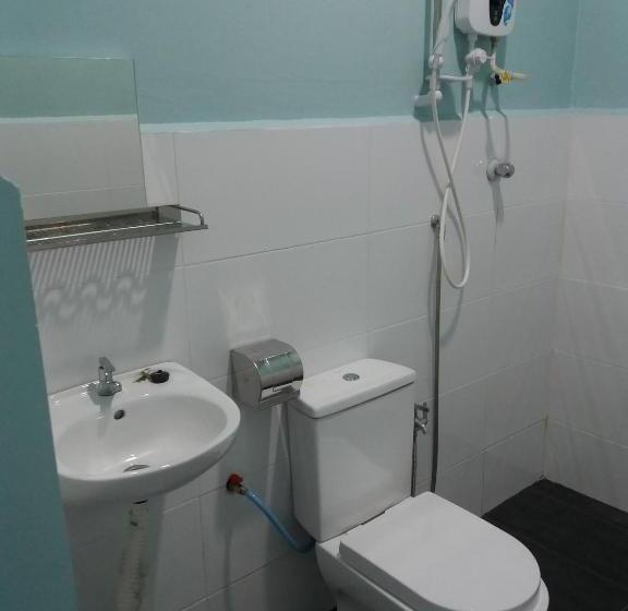 اتاق خانوادگی, Js Homestay Air Putih