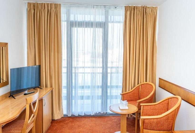 اتاق استاندارد, Safir Blue Resort