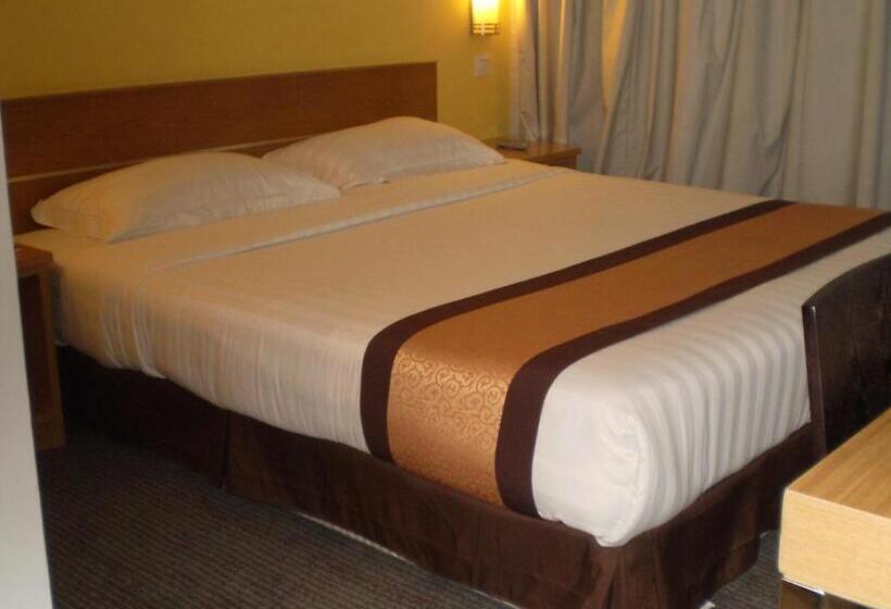 اتاق لوکس با تخت بزرگ, Td Lodge Kota Belud