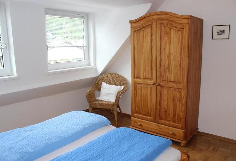 آپارتمان 1 خوابه, Ferienwohnung Und Gästezimmer Korb