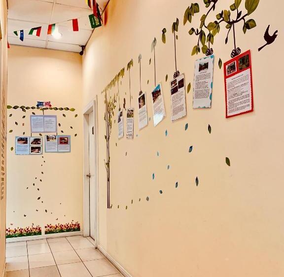 اتاق استاندارد چهارنفره با سرویس بهداشتی مشترک, Prima B&b Hostel